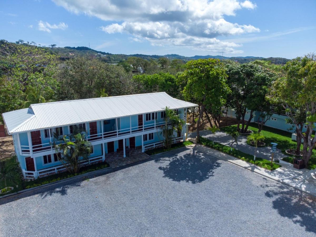 Hotel And Dive Center Roatan Yacht Club French Harbour Exteriér fotografie